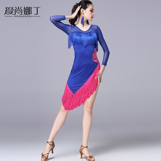 Trang phục khiêu vũ latin phối tua rua dành cho nữ