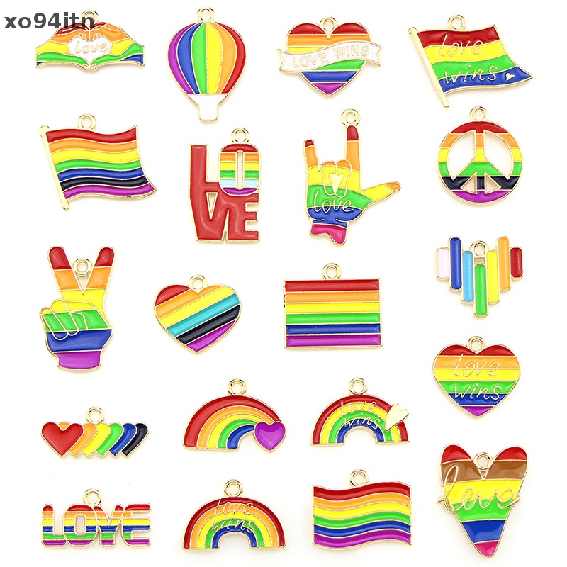 Set 20 Mặt Dây Chuyền / Bông Tai / Vòng Tay Hình Trái Tim Xinh Xắn