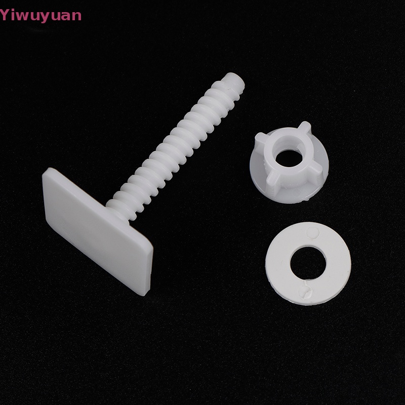 Bộ 4 Ốc Vít Thay Thế Cho Bệ Ngồi toilet Mới