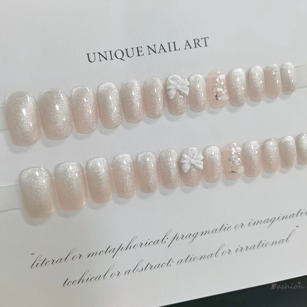 Móng Tay Giả Ngắn Hình Bướm Đính Pha Lê Đơn Giản Dễ Sử Dụng ​Tàu Ngầm Tinh Tế