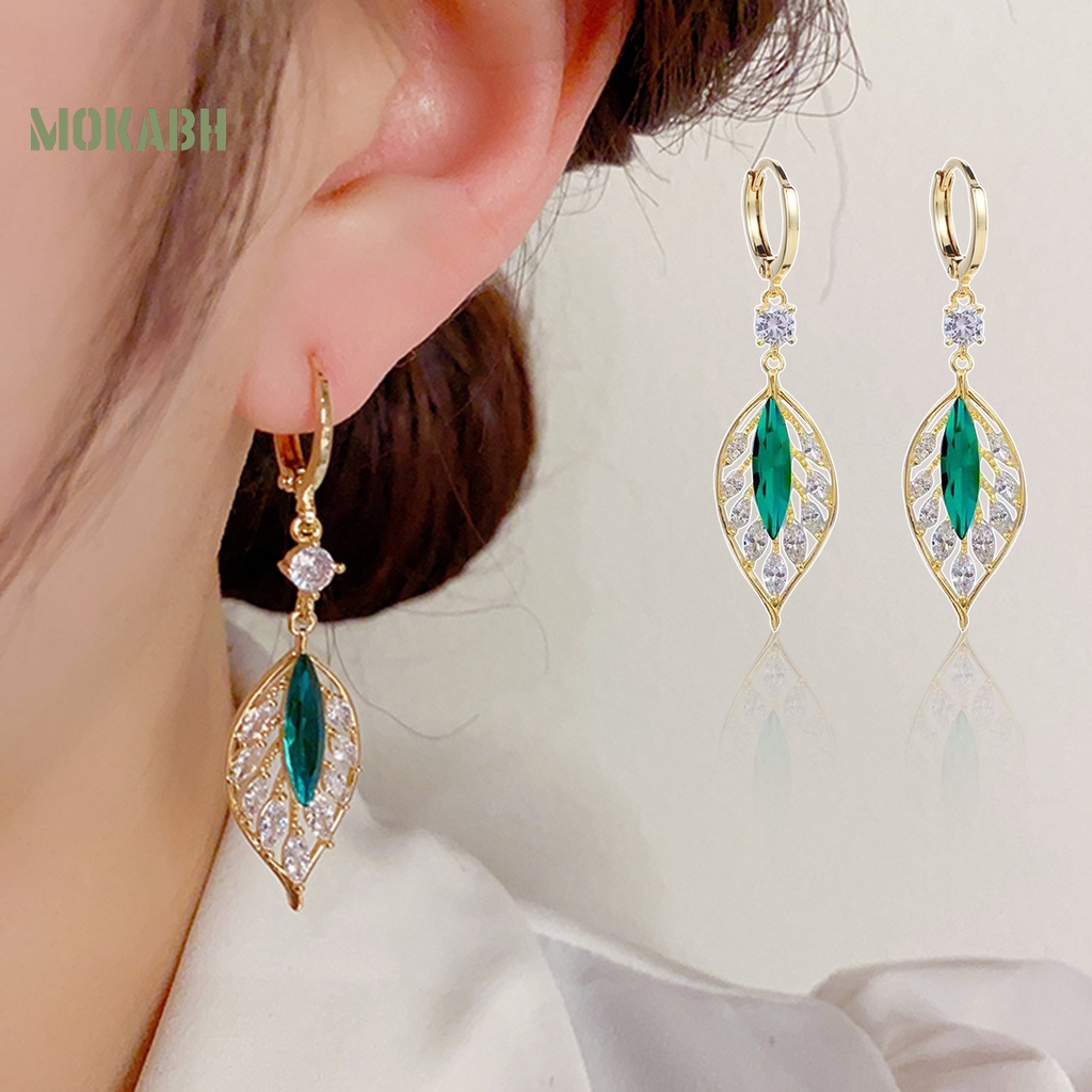 1 Đôi Bông Tai Hình Chiếc Lá Đính Đá Phong Cách Retro Dành Cho Nữ