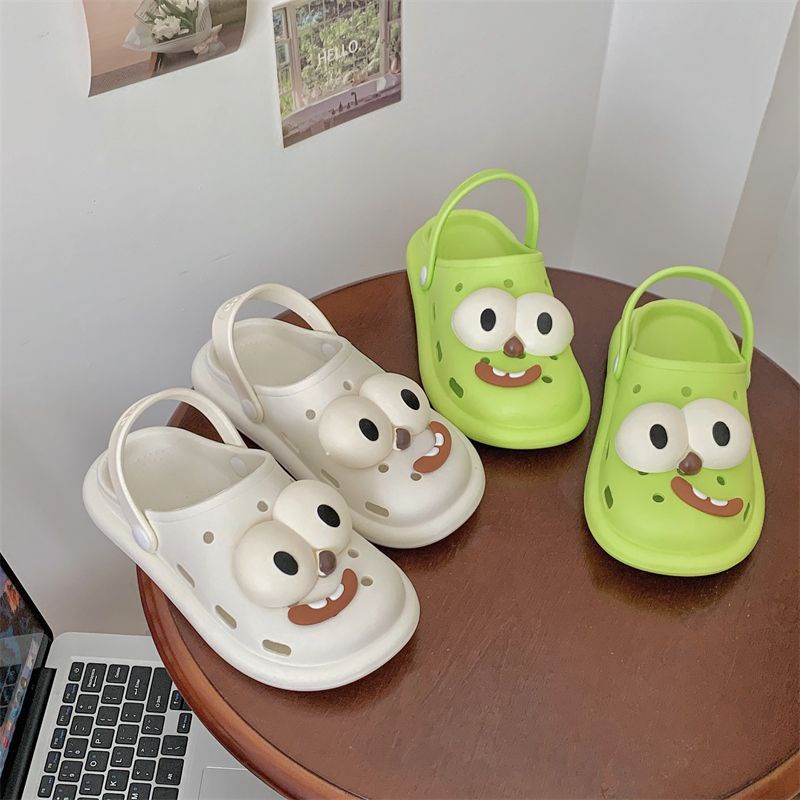 Dép Quai Ngang Đế Dày Chống Trượt Họa Tiết Hoạt Hình Dễ Thương Cho Nữ