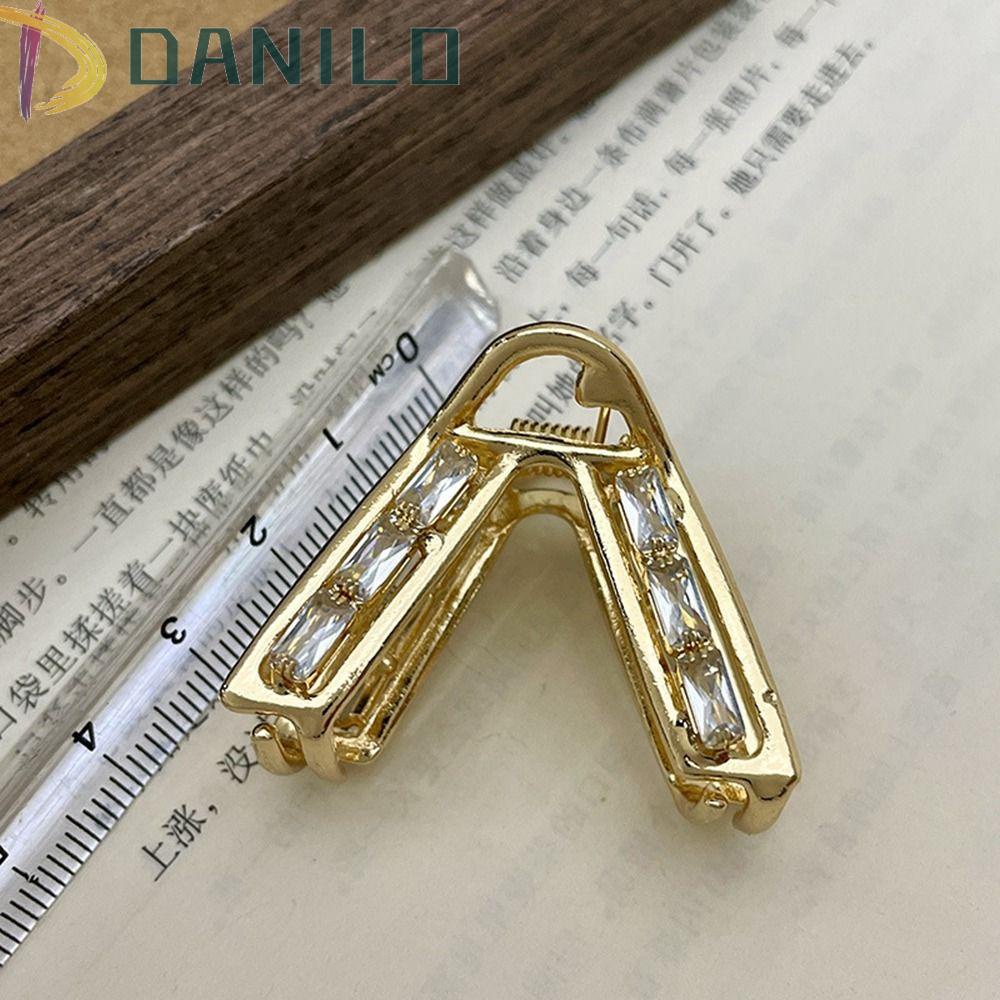 Danilo Kẹp Tóc Thiết Kế Sáng Tạo Phong Cách Vintage|Kẹp Tóc Càng Cua Hình Chữ V Nhỏ Xinh