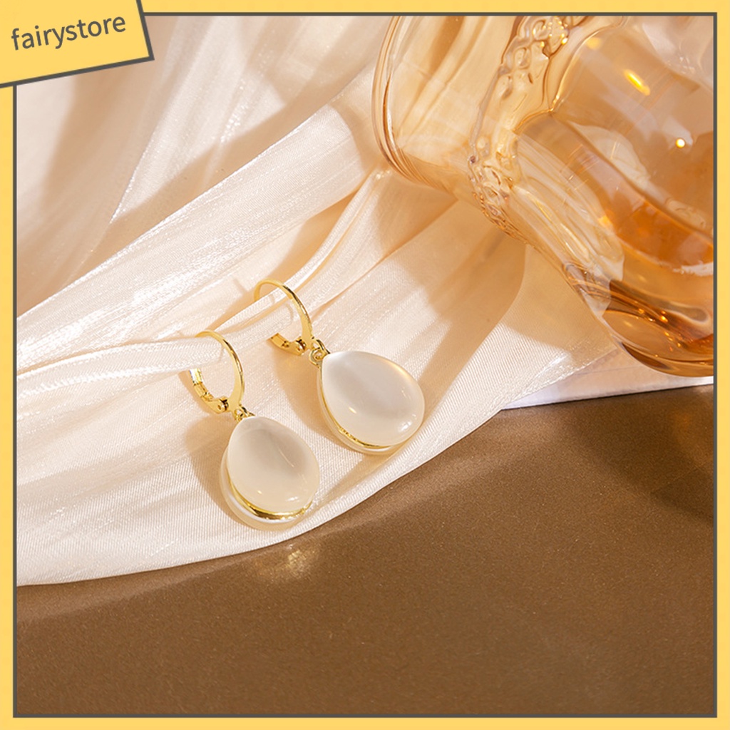 1 Đôi Bông Tai Hình Giọt Nước Đính Đá Mắt Mèo Giả Phong Cách Cổ Điển