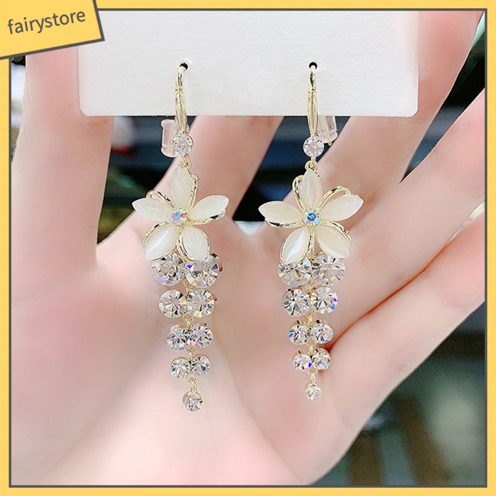 1 Đôi Bông Tai Dáng Dài Hình Hoa Đính Đá Lấp Lánh Thời Trang Cho Nữ