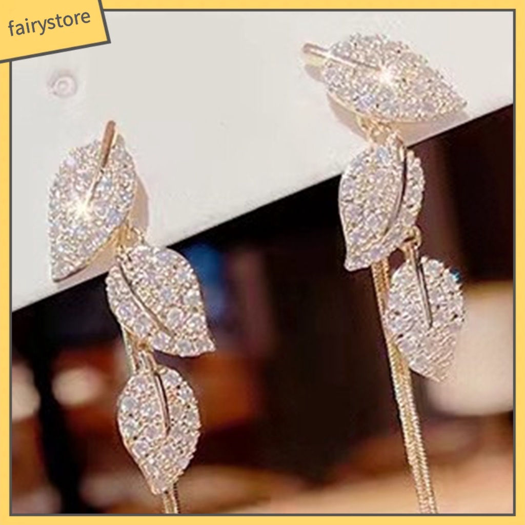 1 Đôi Bông Tai Dáng Dài Hình Chiếc Lá Phong Cách Ins Dành Cho Cô Dâu