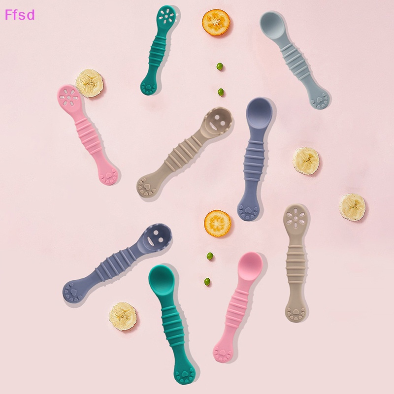 Bộ Muỗng Nĩa Bằng Silicon Mềm Tay Cầm Ngắn Tập Ăn Cho Bé