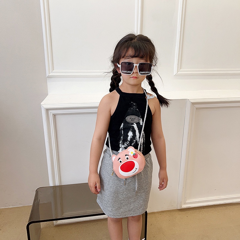 Túi Đeo Chéo Mini Hình Gấu Dâu Tây Dễ Thương Cho Bé