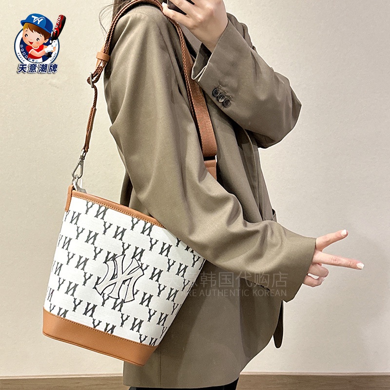 Túi Đeo Vai Vải Canvas Thêu Nhãn Lớn Yankees Presbyopic Thời Trang Đường Phố Mới