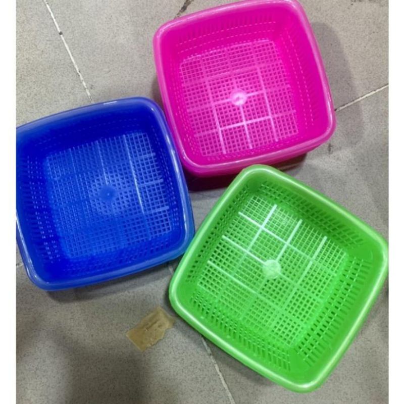 Rổ nhựa vuông nhiều màu (sét 10 cái )