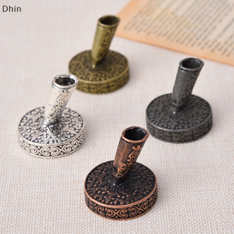 [Dhin] European Vintage Feather Pen Pen Stand Metal Round Pen Holder Pen Accessories COD