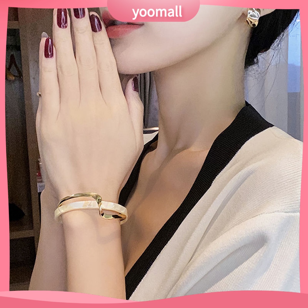 [YM] Vòng Đeo Tay Hở Mạ Điện Sáng Bóng Hai Lớp Dạng Bảng Trắng Có Thể Điều Chỉnh Mặc Hàng Ngày