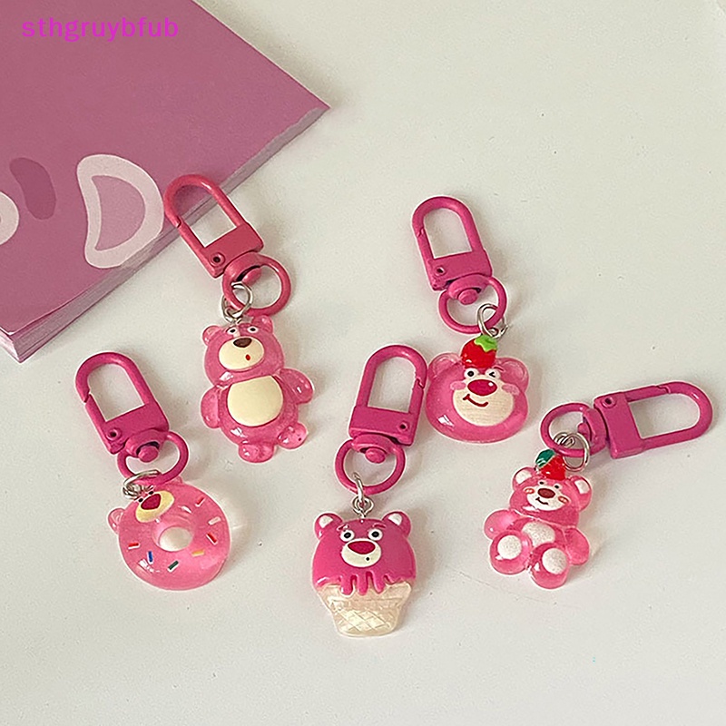 Móc Khóa Hình Gấu Và Dâu Tây Dễ Thương