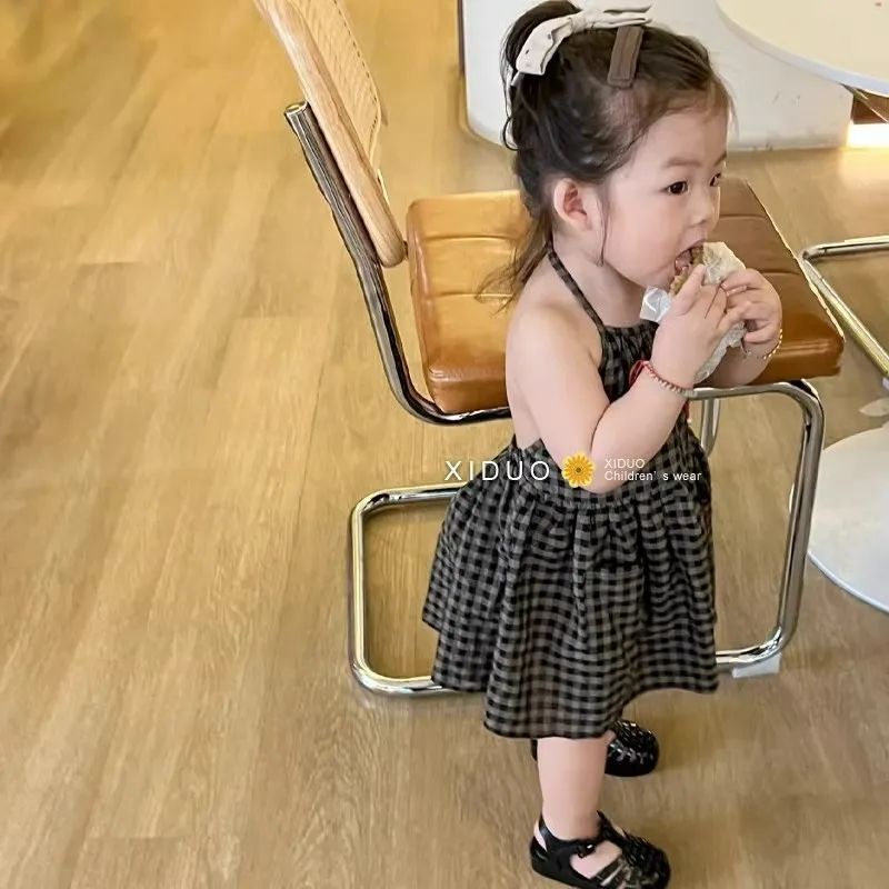 Đầm Hai Dây Hở Lưng Họa Tiết Kẻ Sọc Thời Trang Mùa Hè Mới 2023 Dành Cho Bé Gái