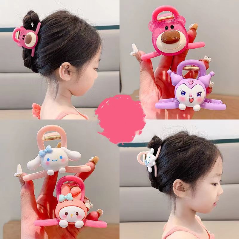 SANRIO Kẹp Tóc Đuôi Ngựa Hình Gấu / Dâu Tây Hoạt Hình Kiểu Công