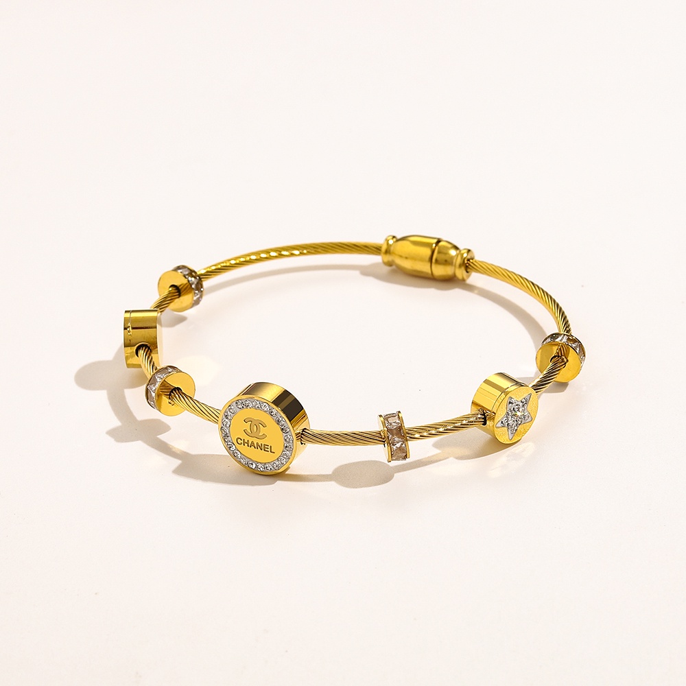 Vòng Đeo Tay Bằng Thép Titan In logo cc Hai cc Khoét Lỗ Bấm Lỗ Đơn Giản