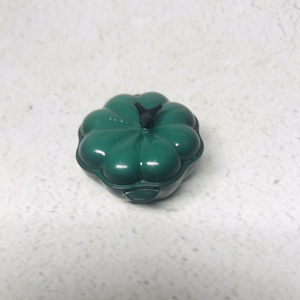 Hàng sẵn sàng chính hãng số lượng lớn le creuset le creuset halloween limited pumpkin tủ lạnh nam châm tủ lạnh