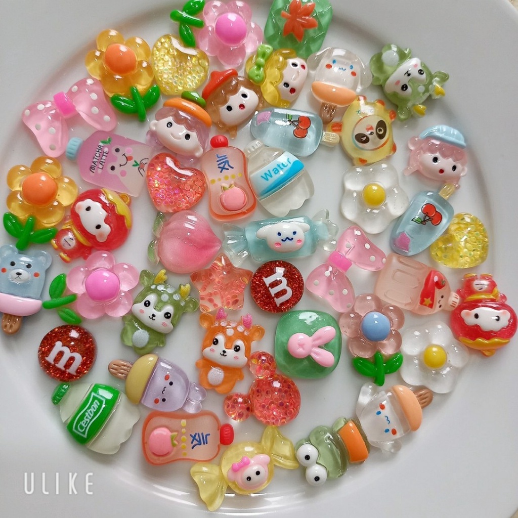 Charm Decor 3D SIZE LỚN trang trí gắn hình bình nước, bàn học siêu dễ thương đủ mẫu lựa có miếng dán