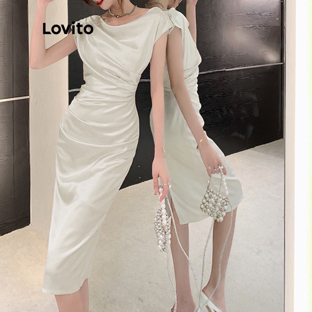 Đầm maxi Lovito dáng ôm không tay nhún bèo màu trơn thường ngày cho nữ LNE06040 (màu trắng)