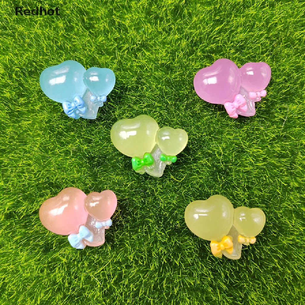 &lt; Redhot &gt; Bộ 5 Bong Bóng Trái Tim Bằng Nhựa Phát Sáng Màu Sắc Ngẫu Nhiên