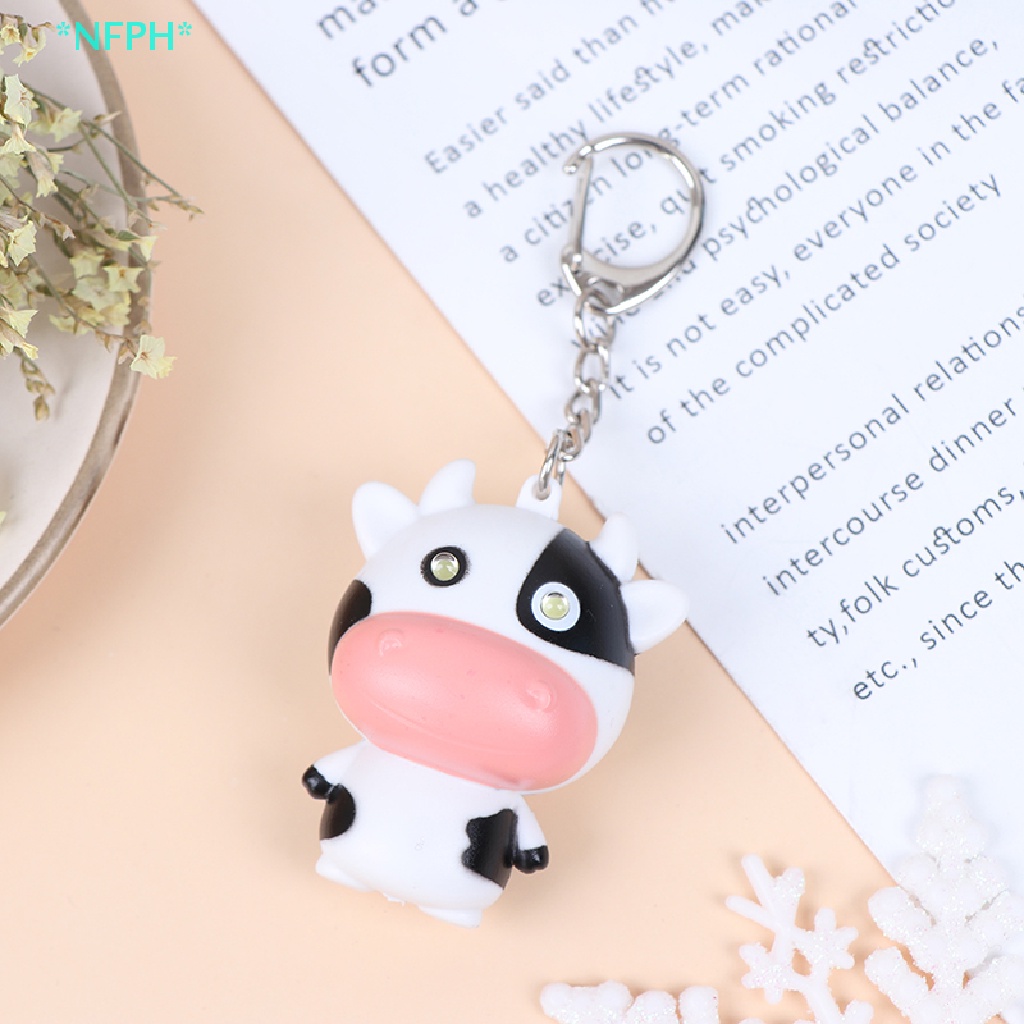 Móc Khóa Bò Sữa Có Đèn LED Độc Đáo Mới