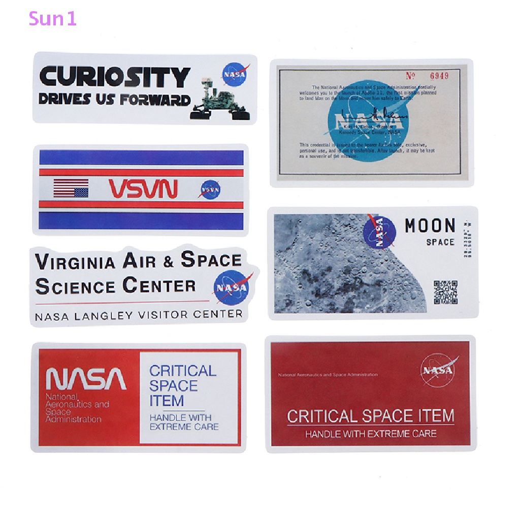 Set 50 Miếng Dán Trang Trí Xe Hơi / Laptop / Điện Thoại Họa Tiết Phi Hành Gia Hoạt Hình