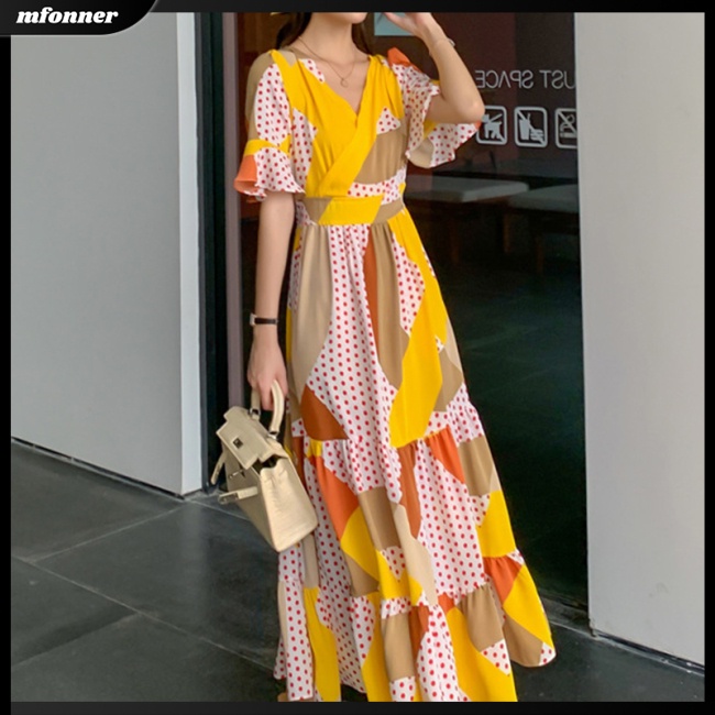 Đầm Voan Dáng Dài Họa Tiết Chấm Bi Thiết Kế Tay Loe Chiết Eo Nữ Tính