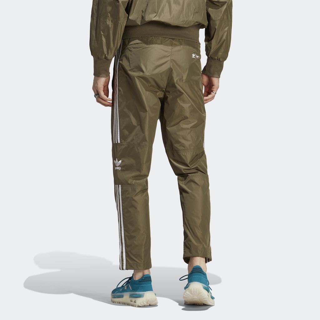 Adidas Phong cách sống Quần Track Pant Parley Adicolor Nam màu xanh lá HS2088