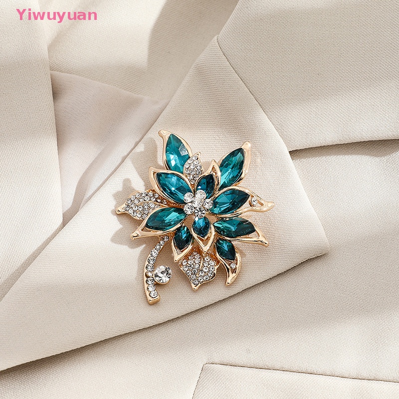 < Yiwuyuan > Ghim Cài Áo Khoác / Khăn Choàng / Mũ Hình Hoa Đính Đá Zircon Thanh Lịch Thời Trang Phù Hợp Với