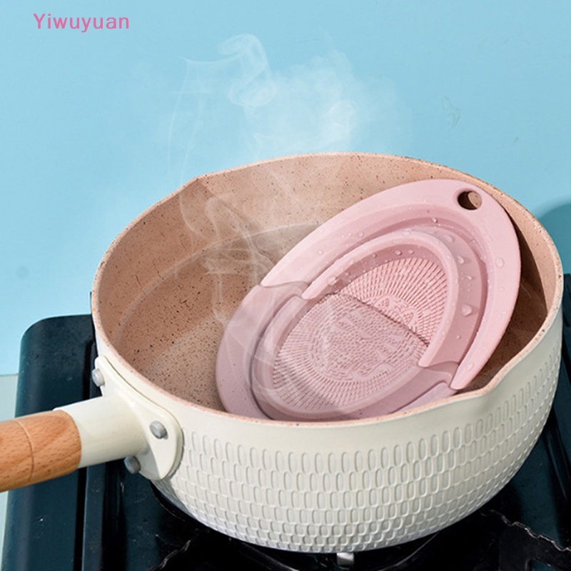 Dụng Cụ Vệ Sinh Cọ Trang Điểm Bằng Silicon Mới