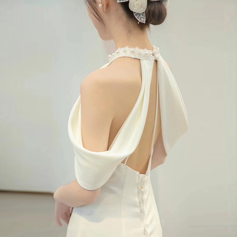 Đầm Cô Dâu Màu Trắng Trăng Mật Thiết Kế Đơn Giản Thời Trang
