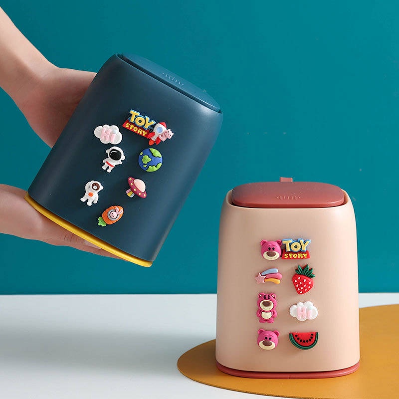 Desktop Trash Bin Small Mini Cute Cartoon Car Hanging Bedroom and Household Desk with Lid Small Wastebasket Borx