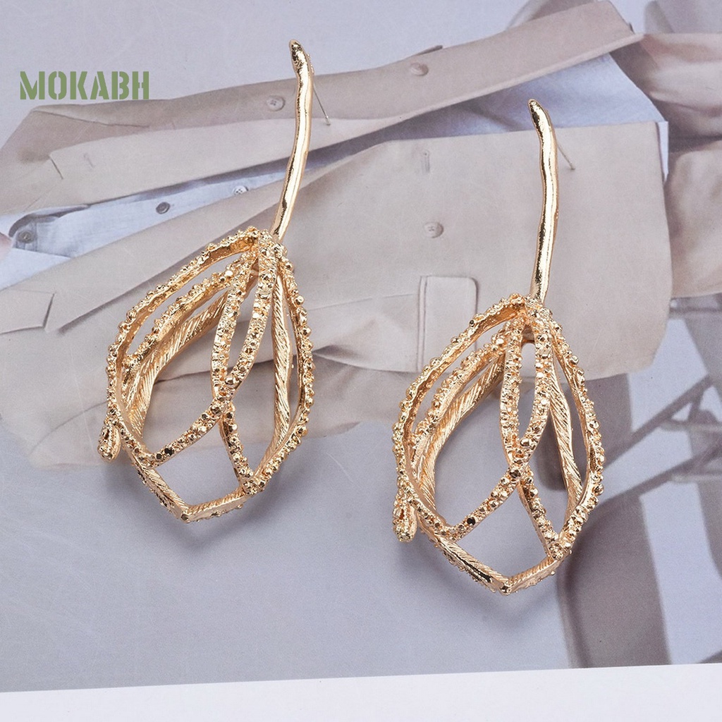 1 Đôi Bông Tai Kim Loại Hình Hoa Phong Cách Vintage Dành Cho Nữ