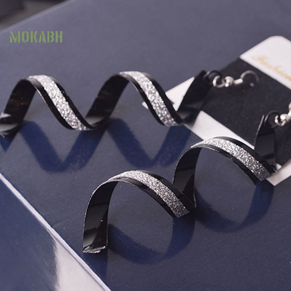 Bông Tai DạNg XoắN ĐíNh Đá ThờI Trang