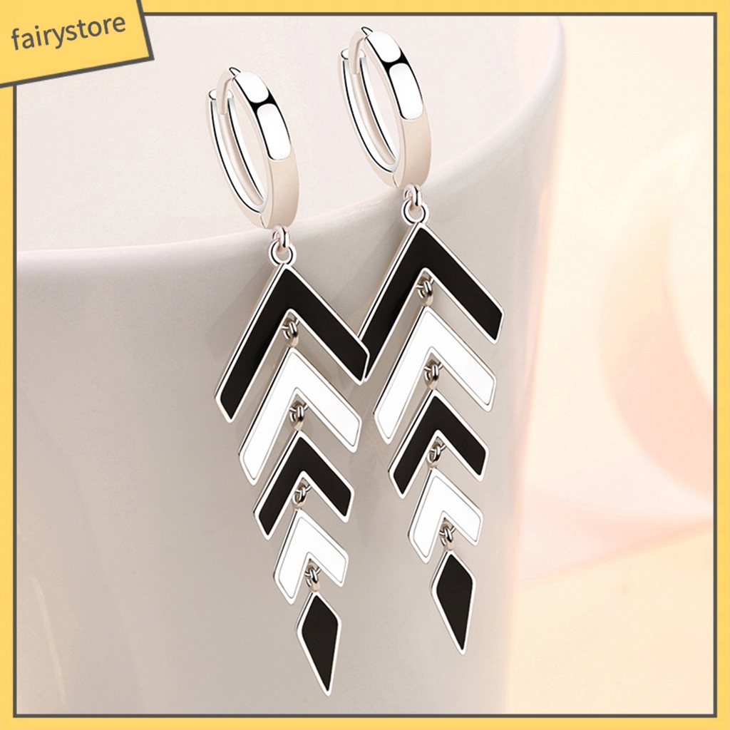 1 Đôi Bông Tai Hình Học Dáng Dài Màu Trắng Đen Phong Cách Retro