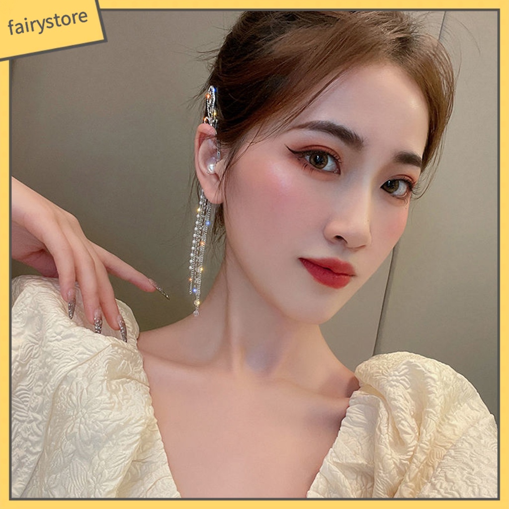 1 Đôi Bông Tai Hình Bướm Có Đính Đá Lấp Lánh Dành Cho Nữ