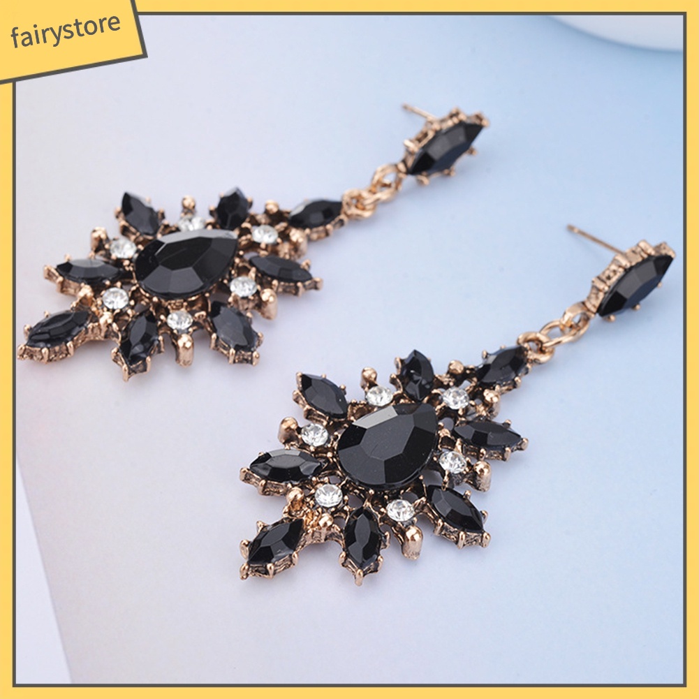 Bông Tai Hình Giọt Nước Đính Đá Lấp Lánh Dành Cho Nữ