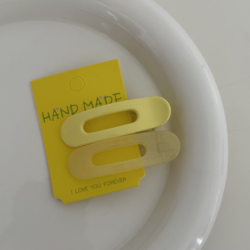 Kẹp Tóc Mỏ Vịt Bằng Nhựa Màu Kem Tương Phản Thời Trang