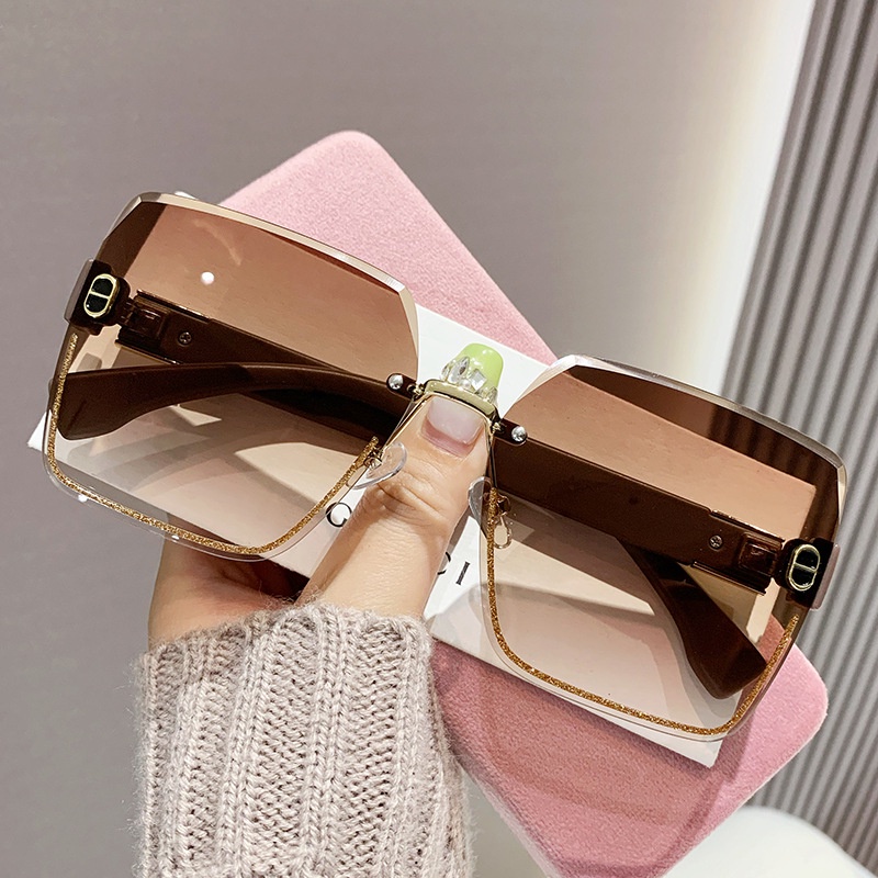 Kính Mát Thời Trang Nam Nữ Gọng Kim Loại Mới 2023 Màu Sắc