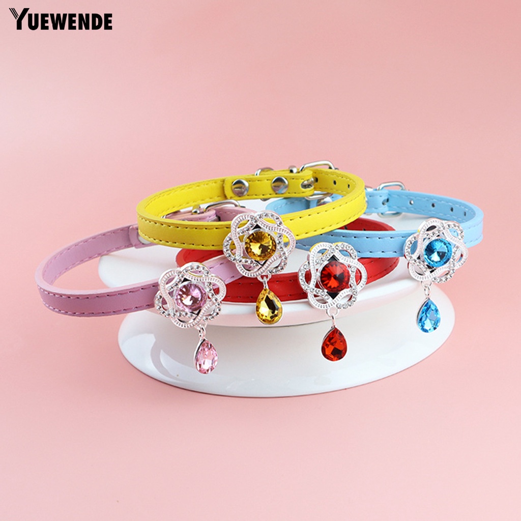 Vòng Cổ Da Nhân Tạo Đính Hoa Chống Mài Mòn Cho Thú Cưng