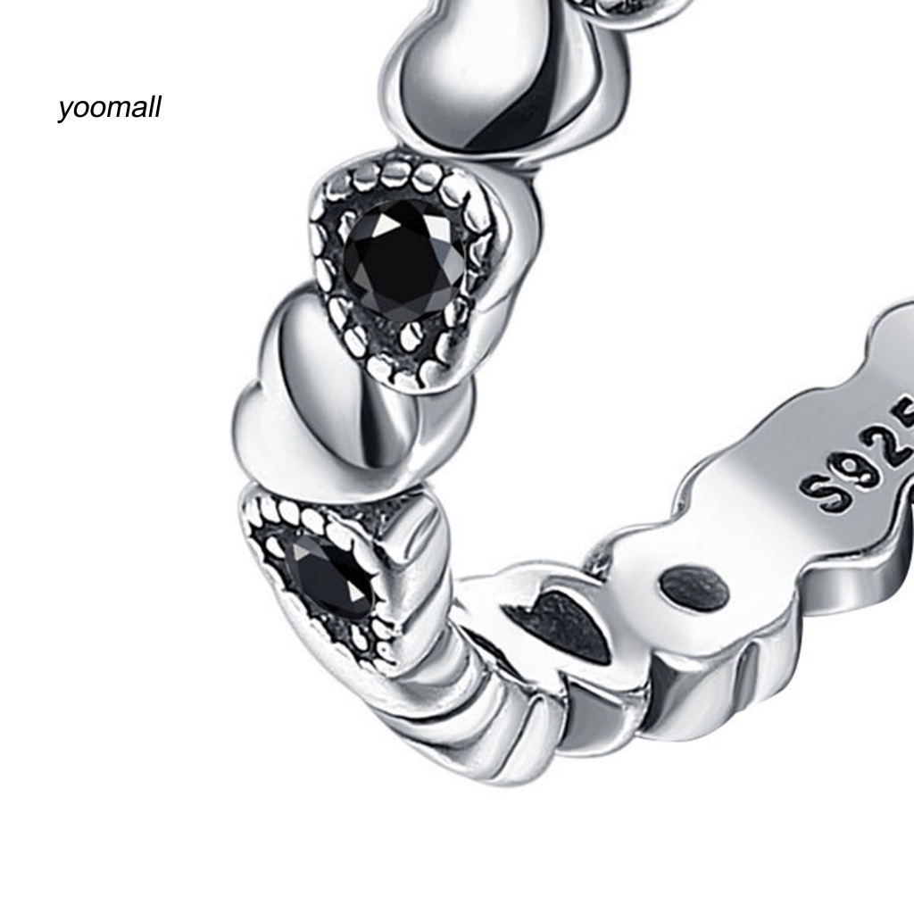 Nhẫn Hình Trái Tim Đính Đá Zircon Thời Trang