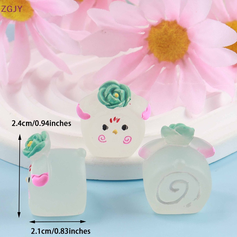 Set 5 Bánh Kem Dạ Quang Mini Bằng Nhựa Resin DIY Màu Sắc Ngẫu Nhiên Cho Nhà Búp Bê Mới