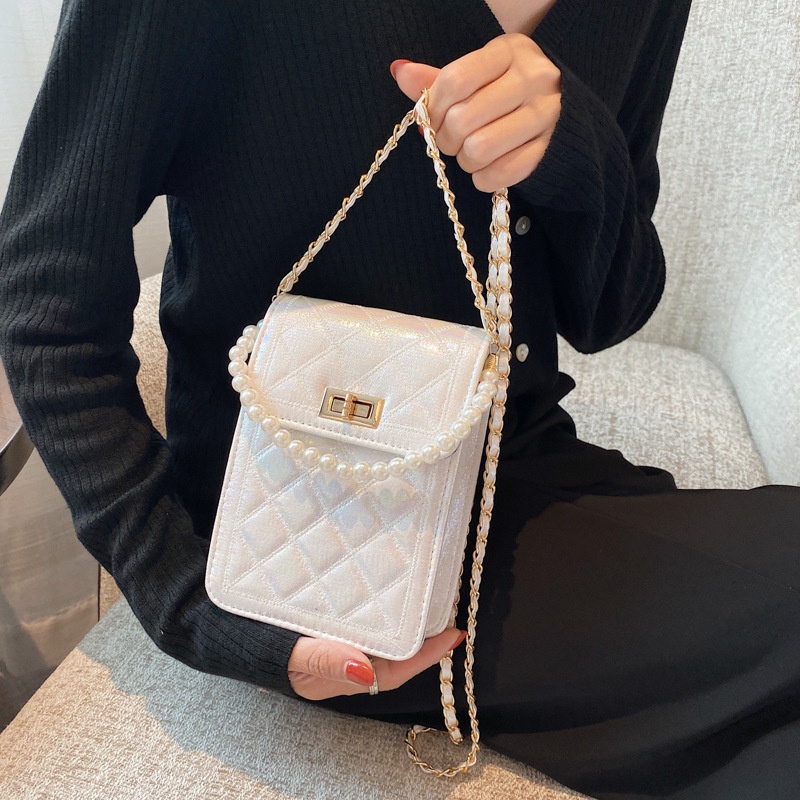 Túi Đeo Chéo Vai Mùa Hè 2023 AC2433 Dáng Vuông Nhỏ Thêu Họa Tiết Đính Hạt Ngọc Trai Có Khóa