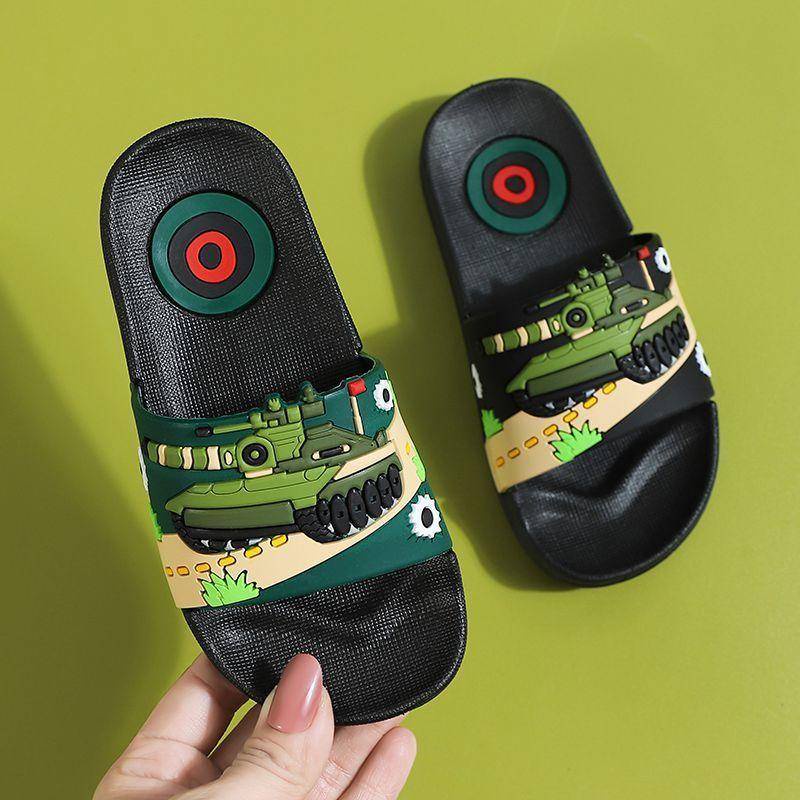 Dép Trẻ Em Bé Trai Dép Trẻ Em Hoạt Hình Xe Tăng In Hình Dép Trẻ Em Mùa Hè Bé Trai Dép Đi Trong Nhà Dễ Thương Đế Mềm Trẻ Em Dép Phòng Tắm Chống Trơn Trượt Sandal Bé Trai Dép