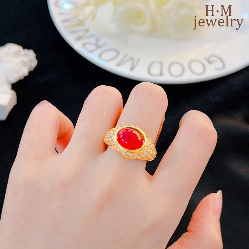 Vòng Tay Mạ Vàng 18K Đính Đá Ngọc Lục Bảo Thanh Lịch