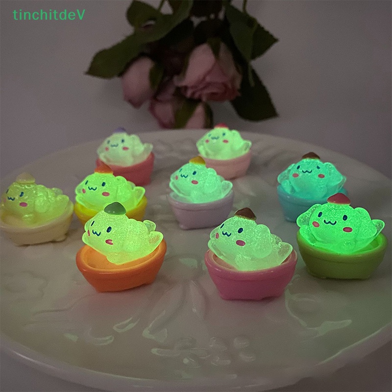 Set 2 Chú Chó Tai To Bằng Nhựa Resin Dạ Quang Dễ Thương Trang Trí Xe Hơi