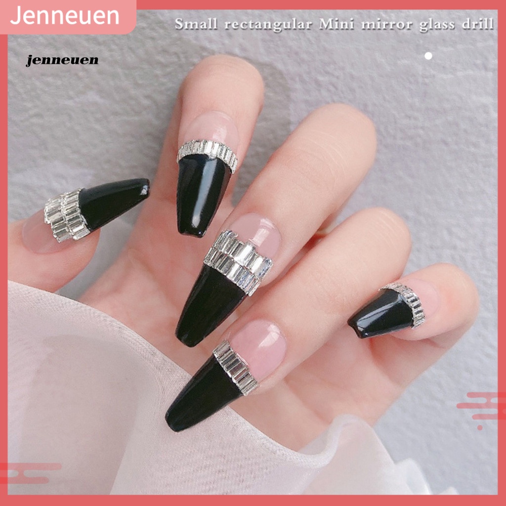 Set 200 Phụ Kiện Trang Trí Móng Tay Nghệ Thuật Sáng Bóng Chống Mài Mòn