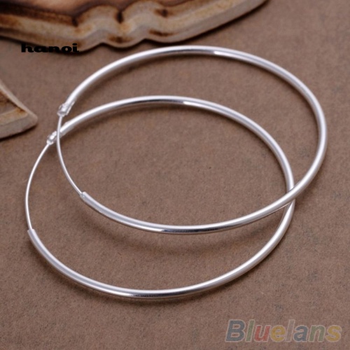 Đôi Khuyên Tai Tròn Mạ Bạc Thời Trang Cho Nữ