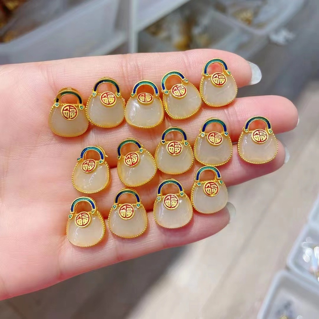 Mặt Dây Chuyền Hình Túi May Mắn Bằng Đá Ngọc Bích Màu Vàng Sang Trọng diy