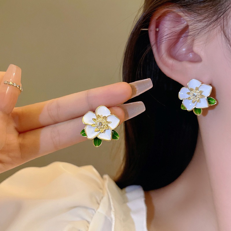 Khuyên Tai Đính Hạt Ngọc Trai Hoa Trà Sang Trọng Thanh Lịch Làm Quà Tặng Cho Bạn Gái / Ngày Valentine